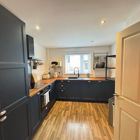Modern Twin Room Near Ancoats & Etihad Stadium Manchester Buitenkant foto