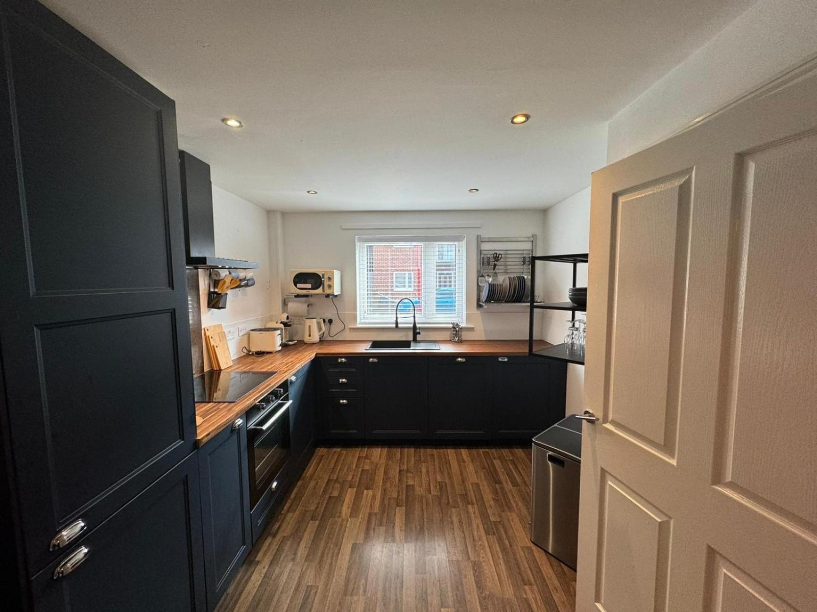 Modern Twin Room Near Ancoats & Etihad Stadium Manchester Buitenkant foto